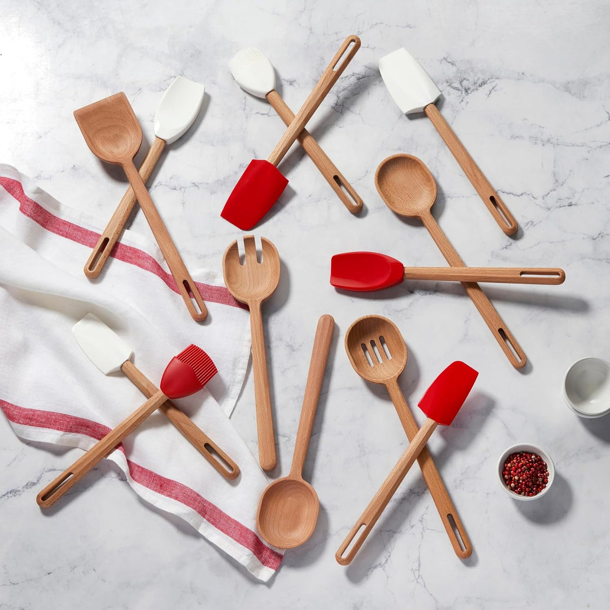 Le Creuset Silicone Signature Basting Brush, White